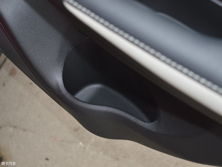 2017LCS35 1.6L Ԅ(dng)F