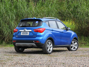 2017款1.6L 自动智领型 整体外观