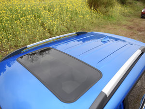 2017款1.6L 自动智领型 车顶