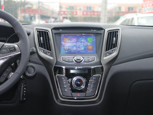 2017款1.6L 手动豪华型 中控台