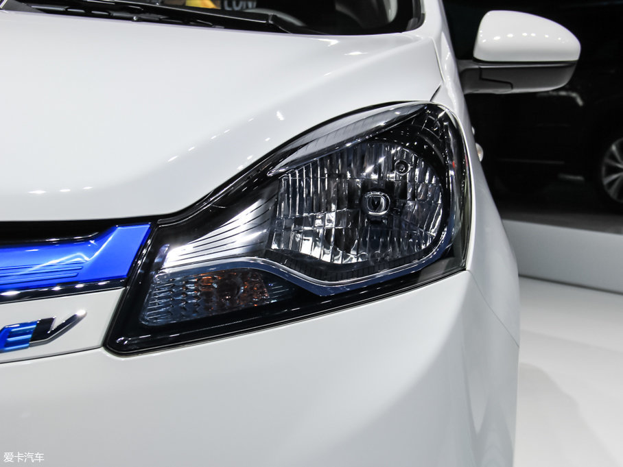 2017���EV ���A�� 210km�m�����