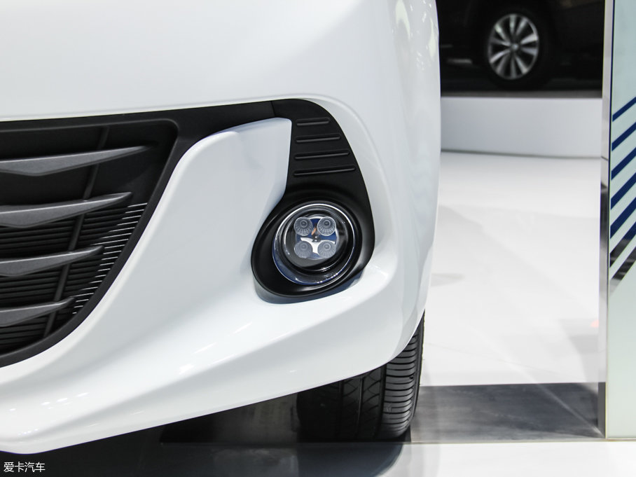 2017���EV ���A�� 210km�m�����