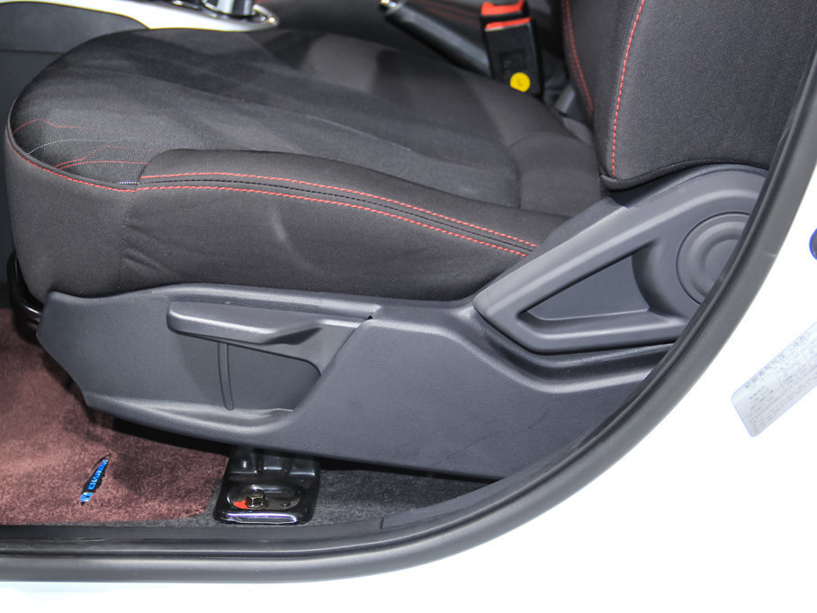 2017���EV ���A�� 210km�m�����