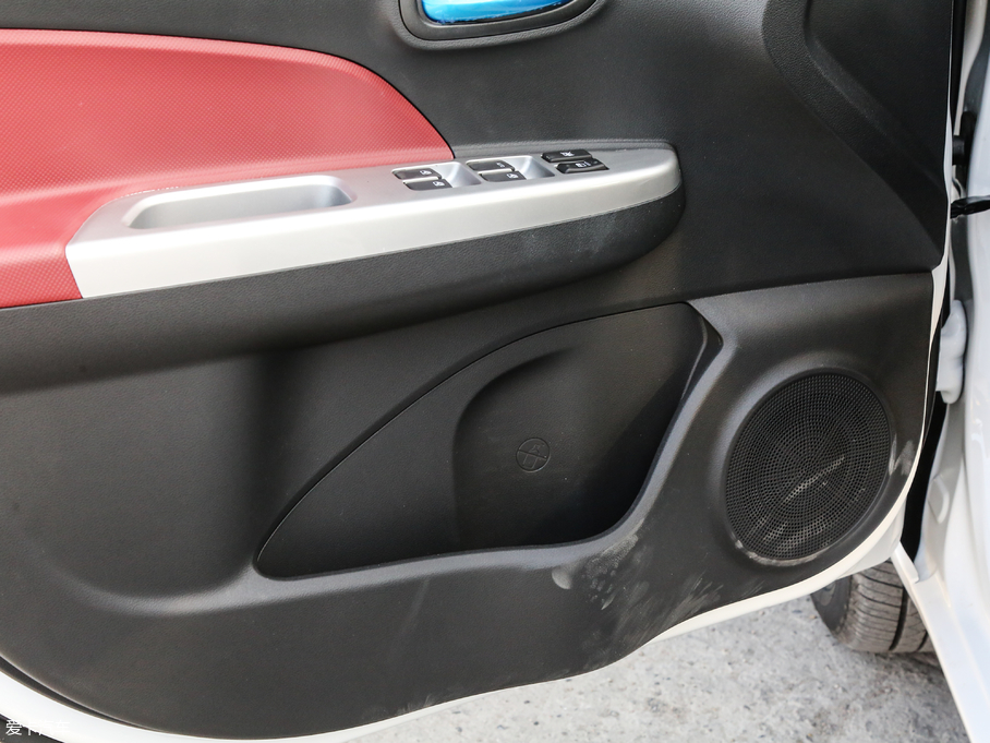 2017���EV �˜��� 210km�m�����