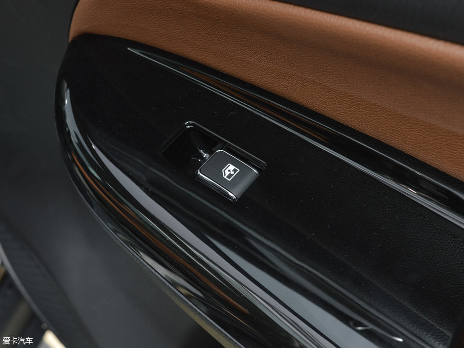 2017LCS95 360T ԄӃ(q)h(yun)