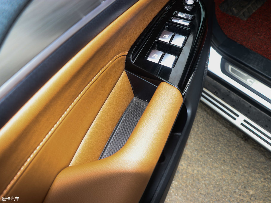 2017LCS95 360T Ԅ(q)