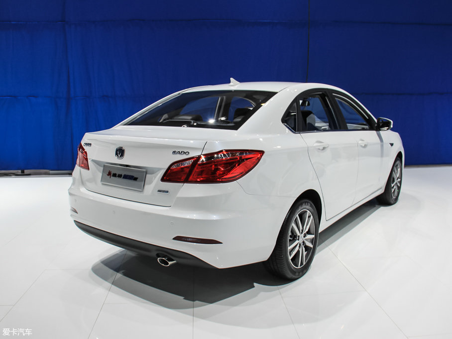 2017݄PHEV {Ӱ 1.6L քI