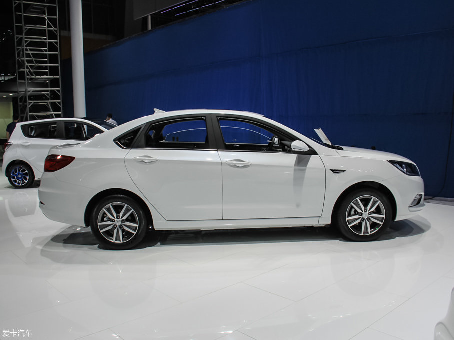 2017݄PHEV {Ӱ 1.6L քI