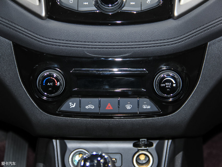 2017݄PHEV {Ӱ 1.6L քI(lng)