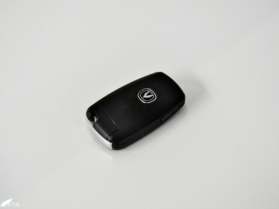 2017݄PHEV {Ӱ 1.6L քh