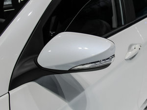 2017款蓝动版 1.6L 手动领航型 细节外观