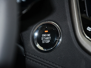 2017{Ӱ 1.6L քh п؅^(q)