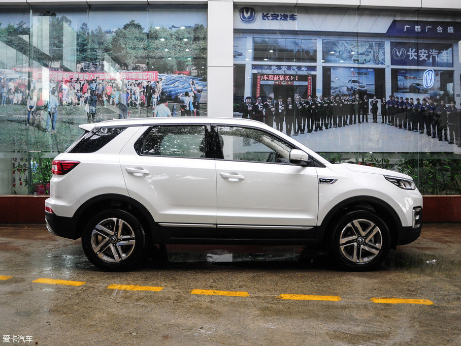 2017���L��CS55 1.5T �ք���ɫ��