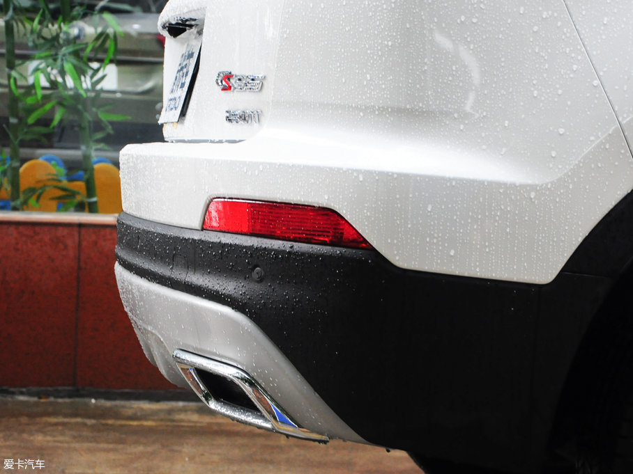 2017���L��CS55 1.5T �ք���ɫ��