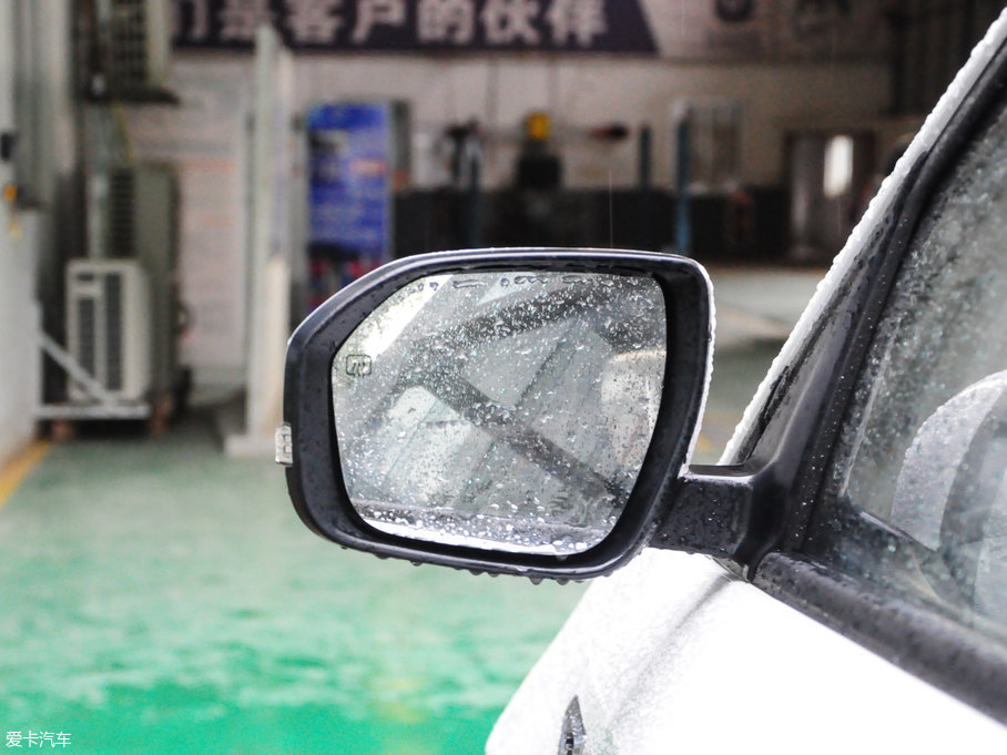 2017���L��CS55 1.5T �ք���ɫ��