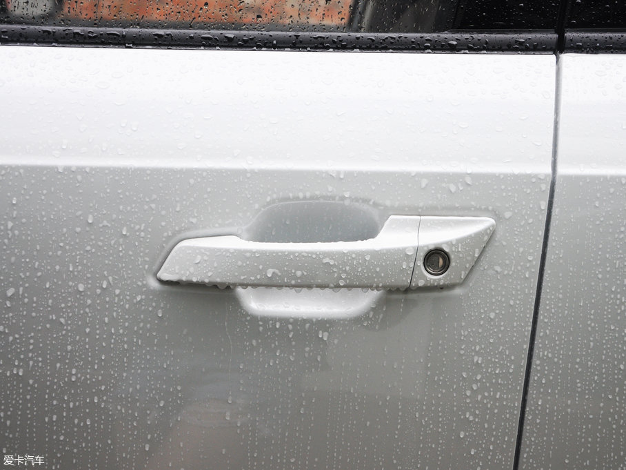 2017���L��CS55 1.5T �ք���ɫ��