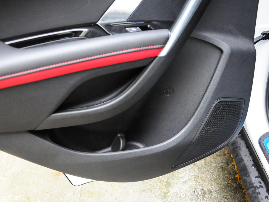 2017LCS55 1.5T ք(dng)ɫ