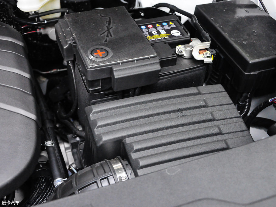 2017���L��CS55 1.5T �ք���ɫ��