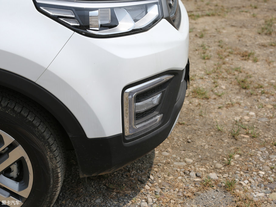 2017L(zhng)CS55 1.5T ք(dng)ɫ