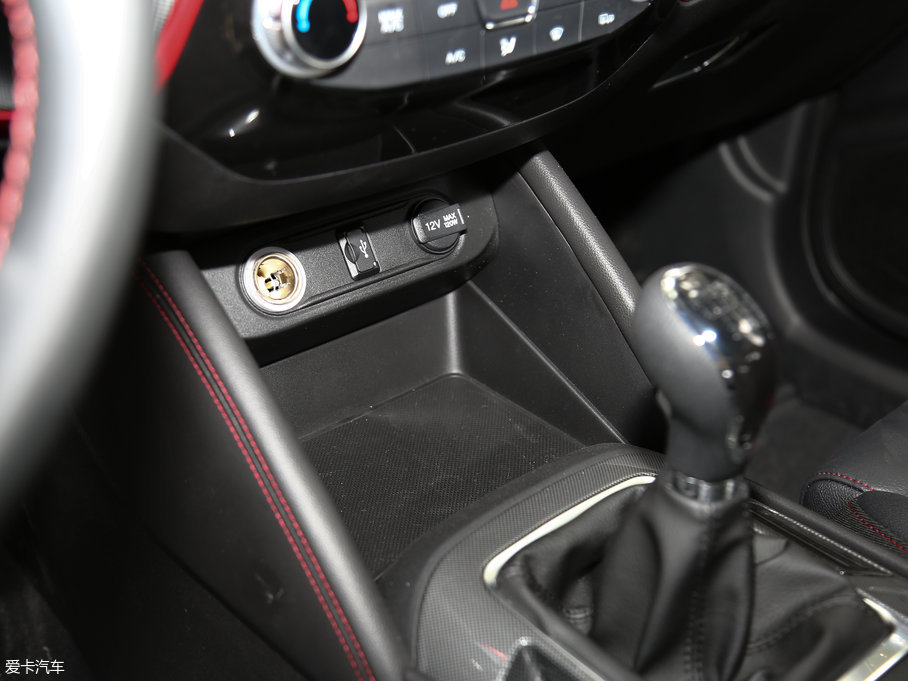 2017L(zhng)CS55 1.5T ք(dng)ɫ