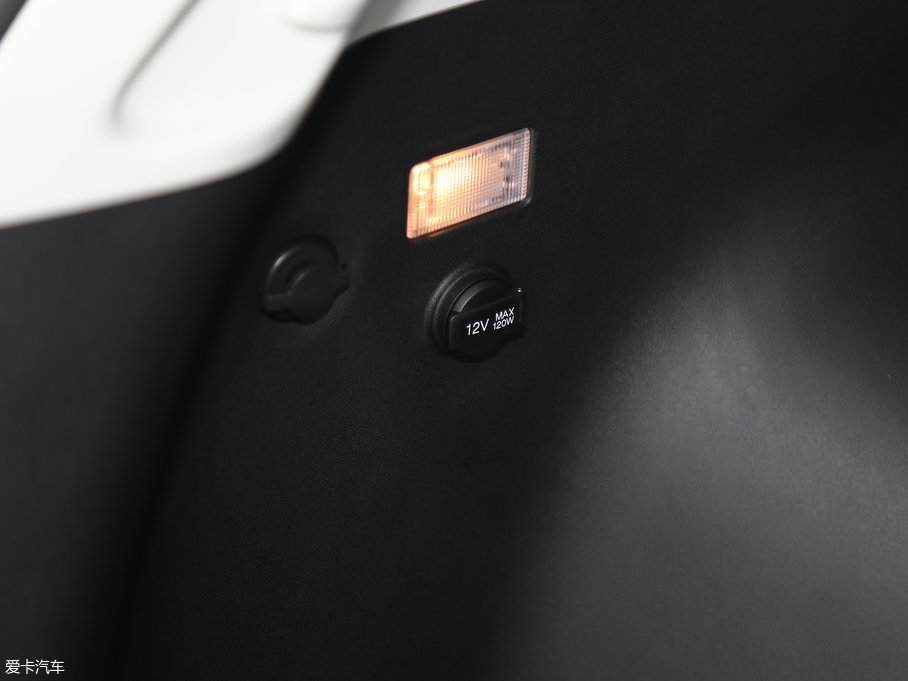 2017L(zhng)CS55 1.5T ք(dng)ɫ