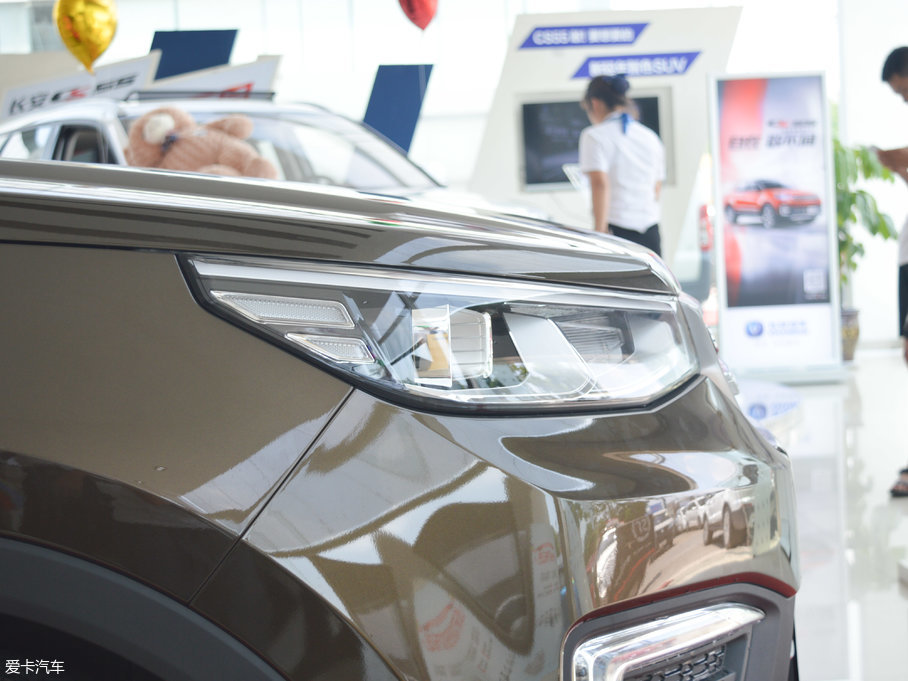 2017���L��CS55 1.5T �ք���ɫ��