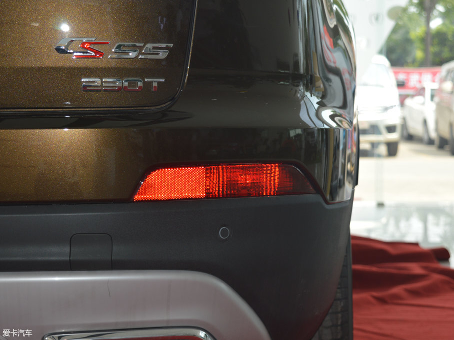 2017���L��CS55 1.5T �ք���ɫ��