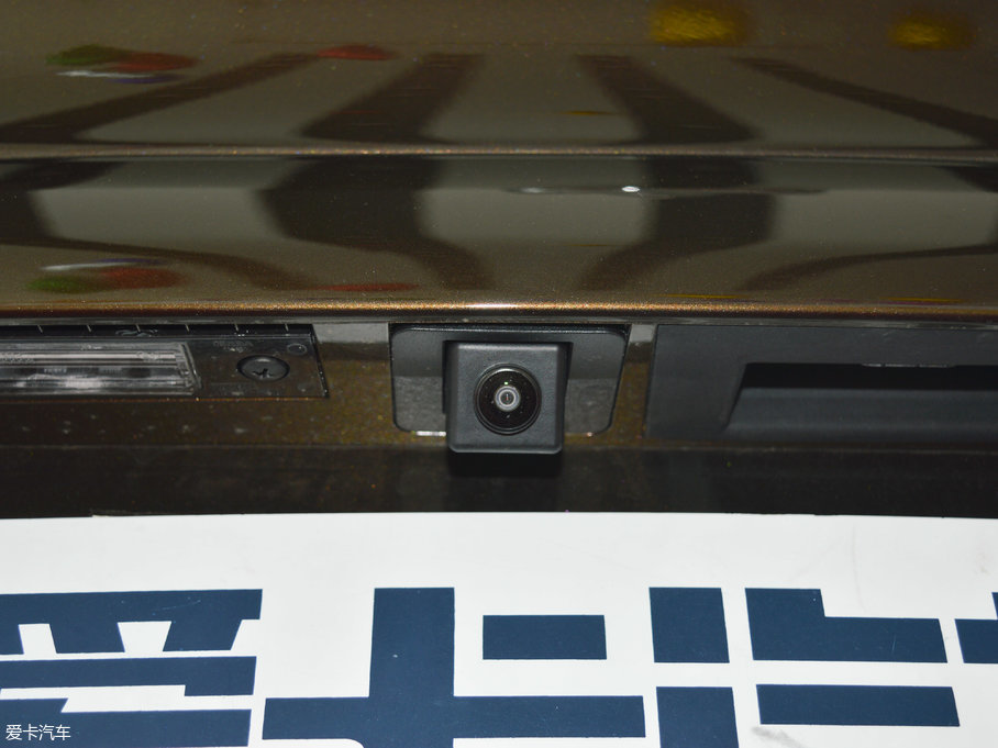 2017���L��CS55 1.5T �ք���ɫ��