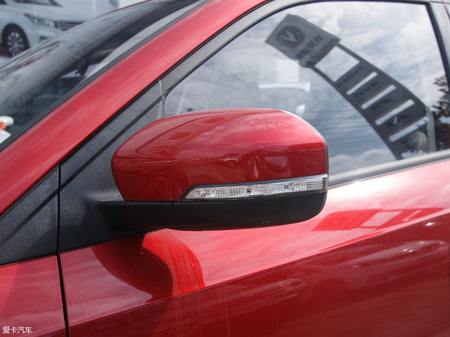 2017���L��CS55 1.5T �Ԅ���ɫ��