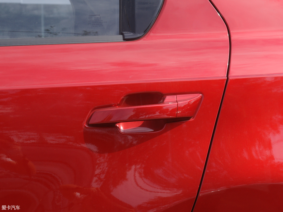 2017���L��CS55 1.5T �Ԅ���ɫ��