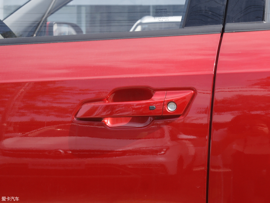 2017���L��CS55 1.5T �Ԅ���ɫ��