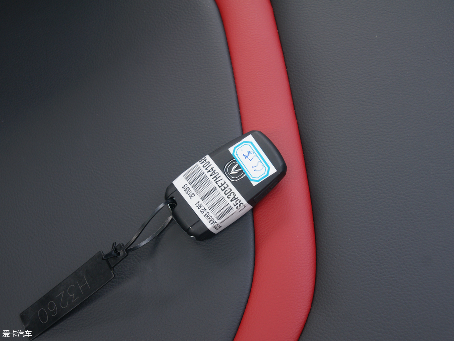 2017���L��CS55 1.5T �Ԅ���ɫ��