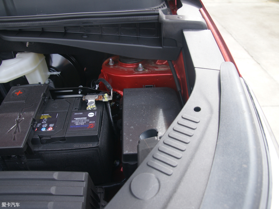 2017���L��CS55 1.5T �Ԅ���ɫ��