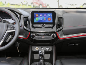 2017款1.5T 手动炫色型 中控台