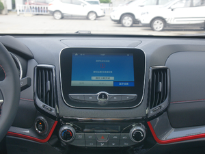 2017款1.5T 自动炫色型 中控区