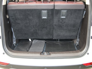 2017款1.6L 手动进取型 行李厢空间