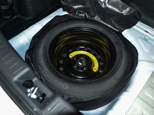 2016款1.6L GDI自动致酷型 备胎