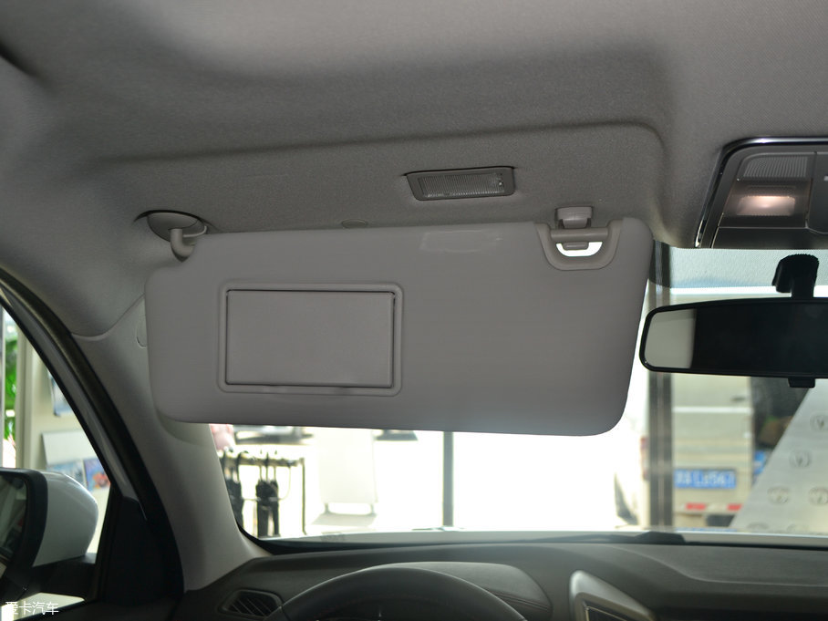 2017L(zhng)CS75 п 1.5T Ԅ(dng)h