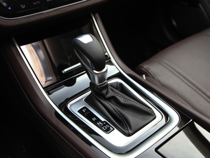 2018款1.5T 自动豪雅型 国V 换挡杆