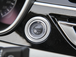 20181.5T Ԅ(dng) V п؅^(q)