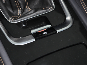 2018款1.6L GDI 手动时尚型 驻车制动器