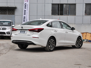 2018款1.6L GDI 自动领尚型 整体外观
