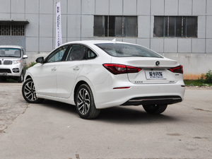 2018款1.6L GDI 自动领尚型 左后45度
