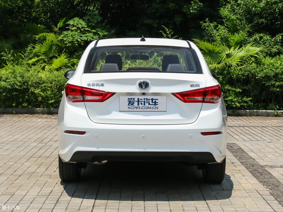 【2018款悦翔基本型_整体外观_13\/235张图片