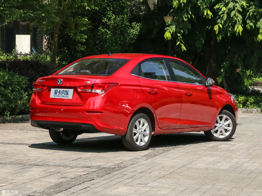 【2018款悦翔基本型_整体外观_8\/235张图片】