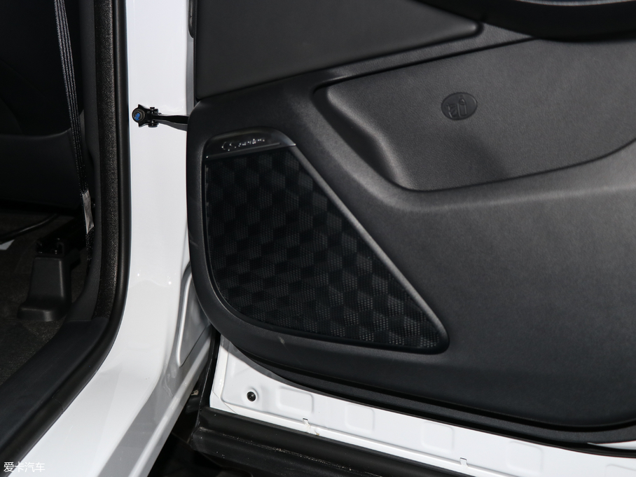 2018L(zhng)CS75 280T ք(dng) (gu)V