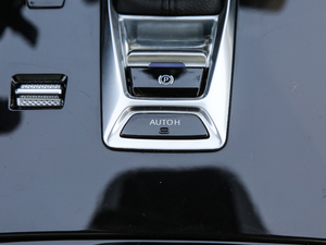 2018280T ԄI V п؅^