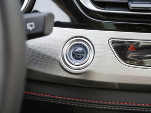 2018280T ԄI V п؅^