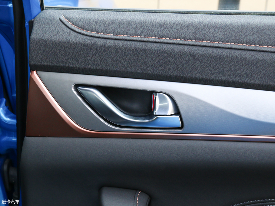 2018݄XT 1.6L GDI ԄJ