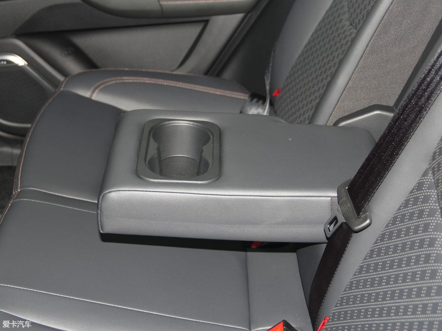 2018݄XT 1.6L GDI ԄJ